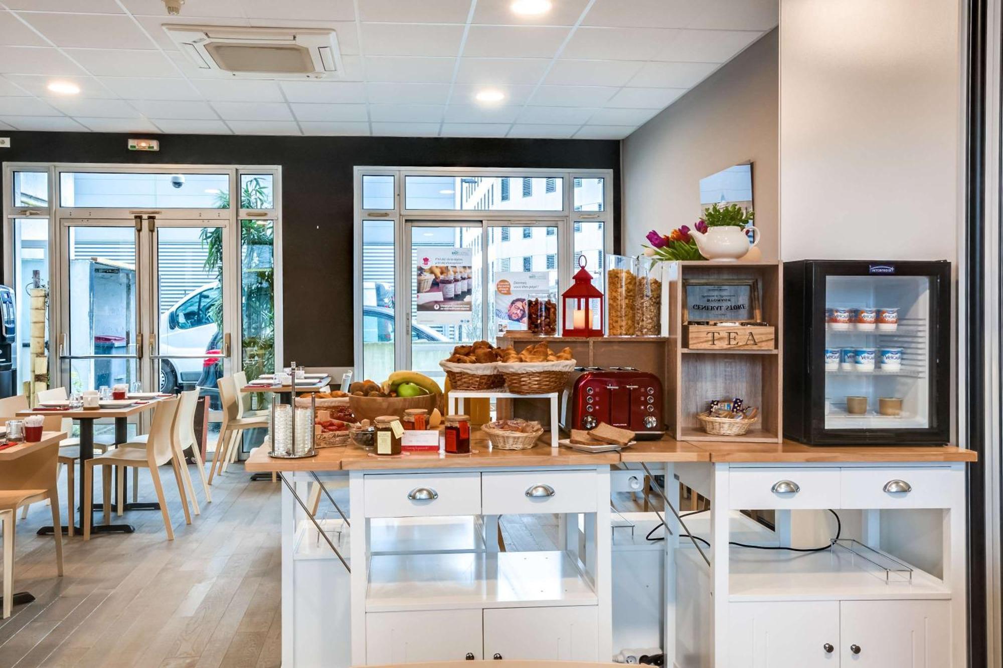 Brit Hotel Saint-Nazaire Centre Εξωτερικό φωτογραφία
